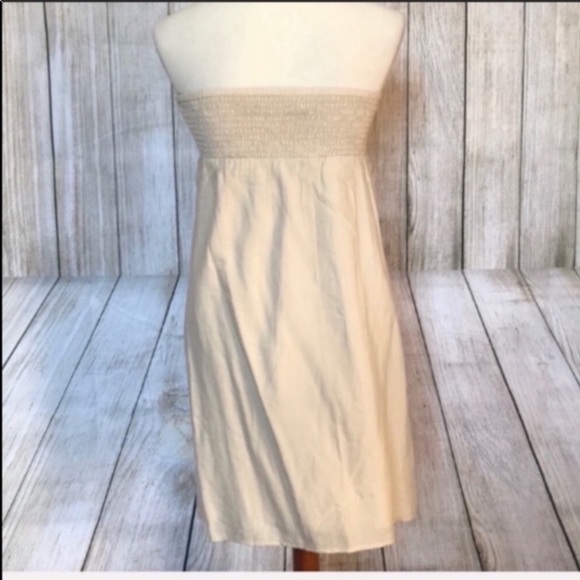 AE strapless floral embroidered dress - Picture 2 of 8